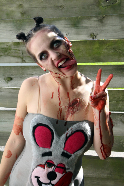 zombie-miley-cyrus-cosplay-2